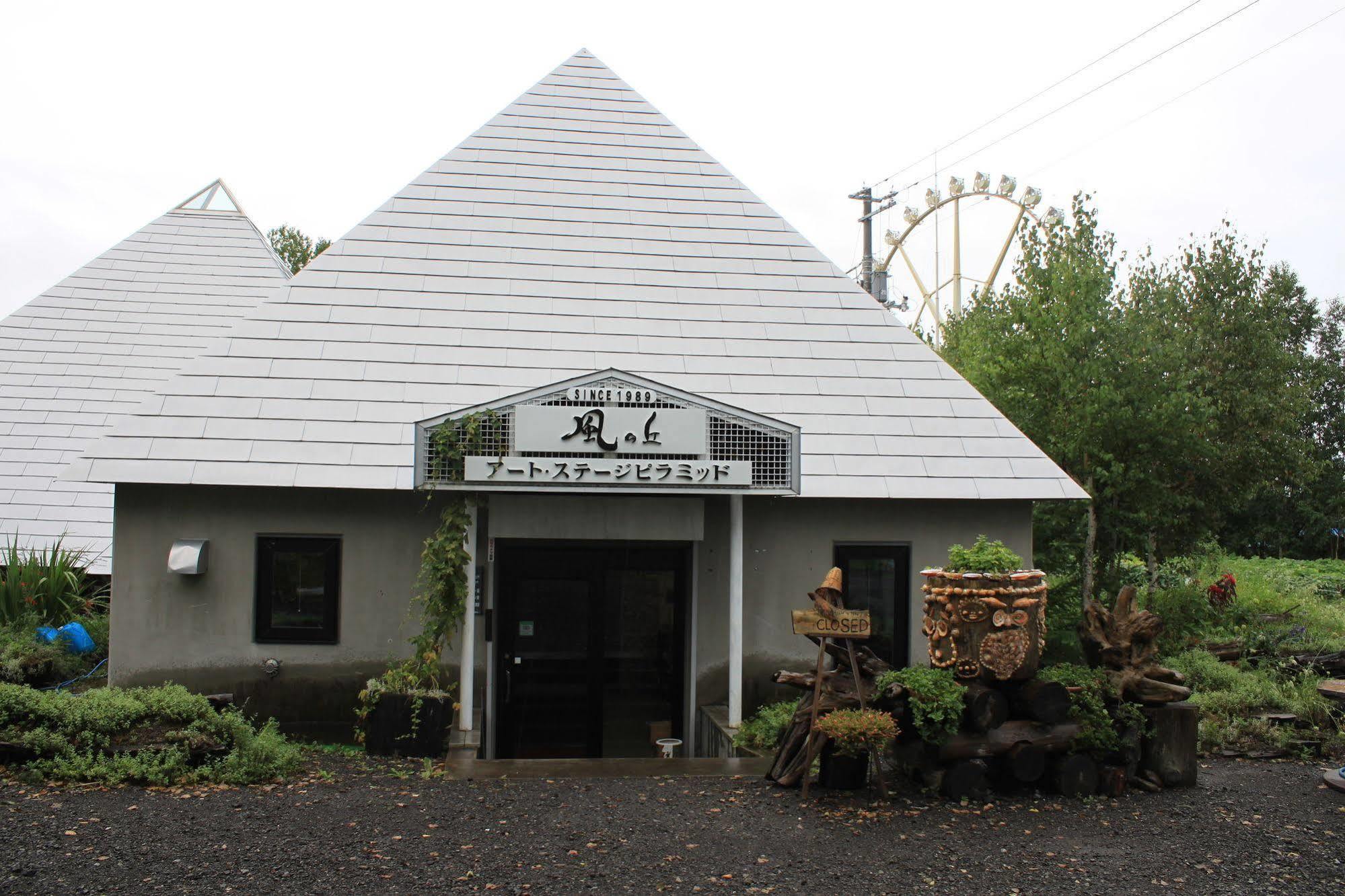 伍迪生活酒店 上富良野町 外观 照片