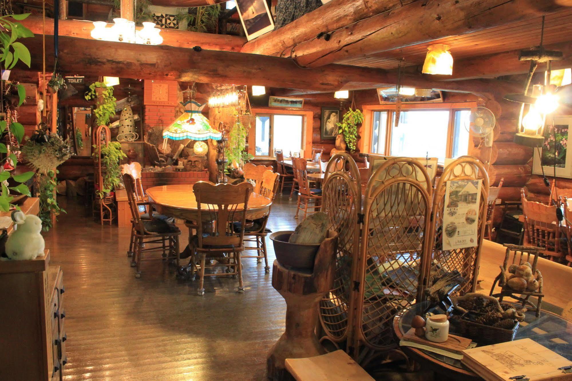 伍迪生活酒店 上富良野町 外观 照片